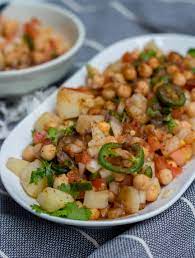 Aloo chana chaat | Vegan potato and chickpeas snack